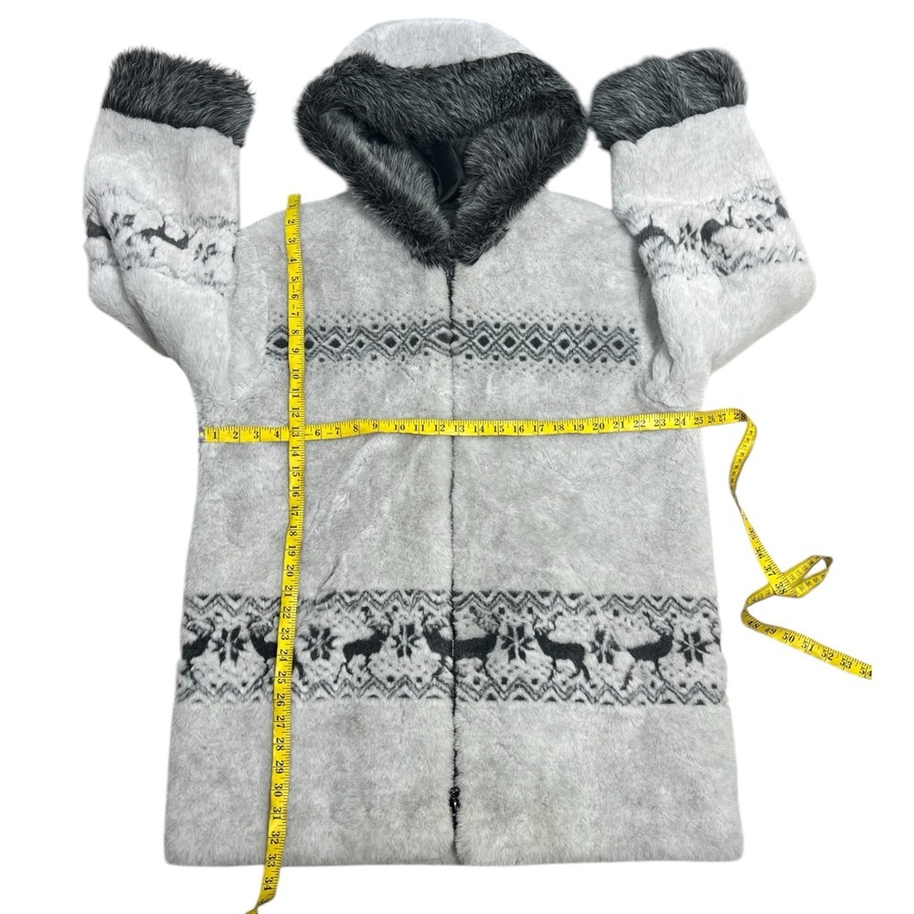 Nordic Lights gray heavyweight faux fur hooded coat deer snowflake motif size L - Picture 4 of 7